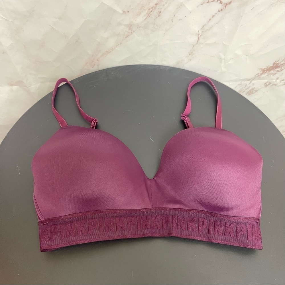 VS PINK Wear Everywhere Wireless Banded Logo Bra - O11